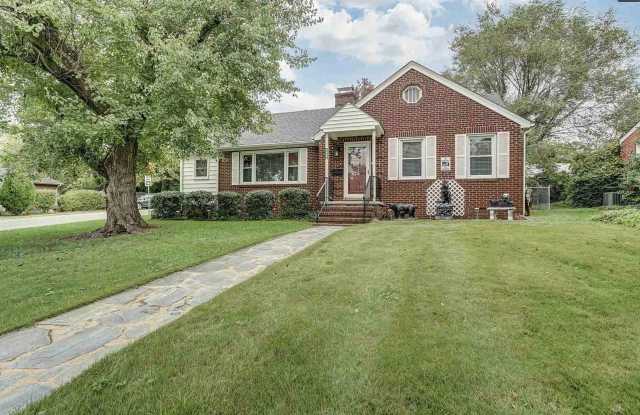 1453 Rugby Ave photos photos