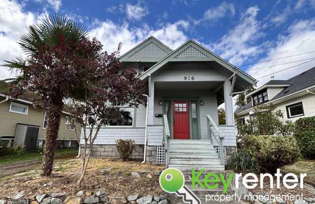 Charming 3-Bedroom Rental Home in Central Tacoma Near 6th Ave  UPS! photos photos