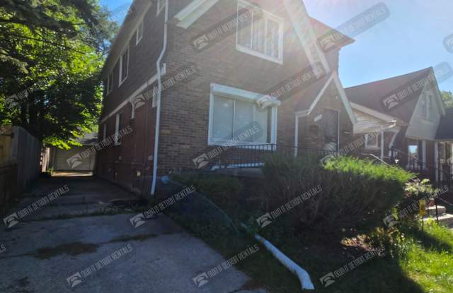 19206 Westphalia St Unit 2 Gallery 2