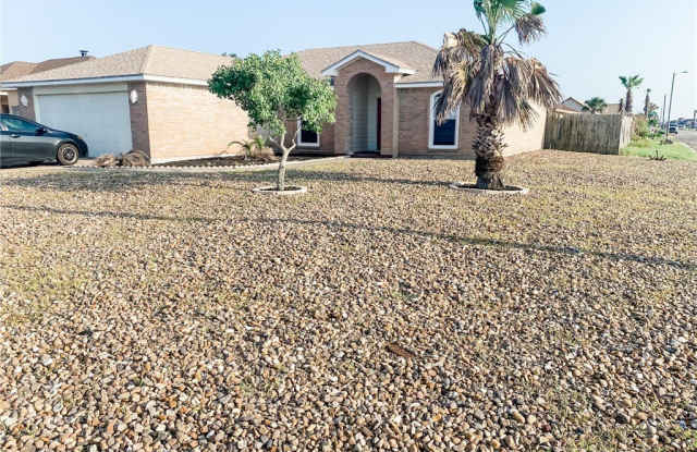 13901 Lighthouse Drive Gallery 1