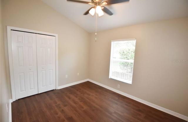 6425 BARBERRY COURT Gallery 4