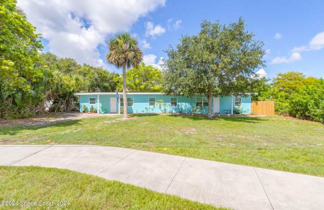 2364 Pineapple Avenue - 2364 Pineapple Avenue, Melbourne, FL 32935