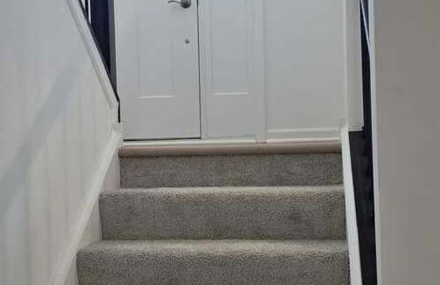 25637 W Wakefield Drive Gallery 2