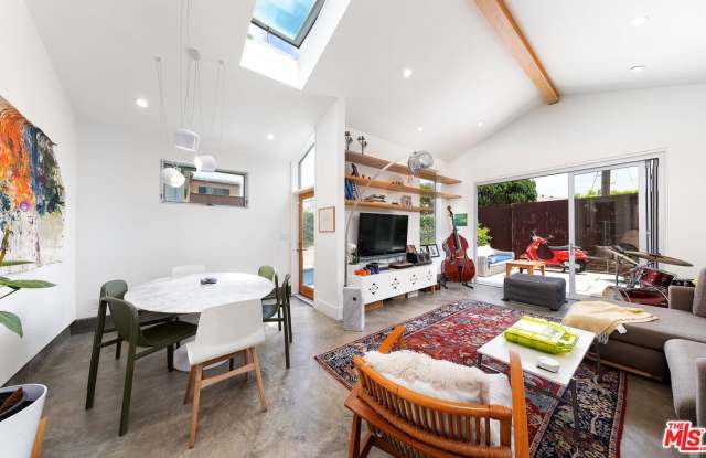 4066 Alla Rd photos photos