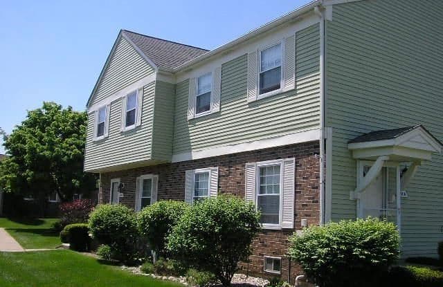 23608 N Rockledge - 23608 North Rockledge, Novi, MI 48375