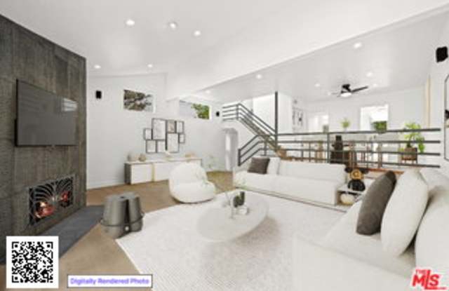 17088 Palisades Circle Gallery 1
