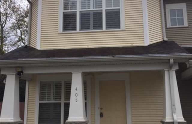 Charming townhome near Percy Priest Lake photos photos