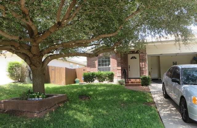 9113 GRANBERRY PASS - 9113 Granberry Pass, Universal City, TX 78148