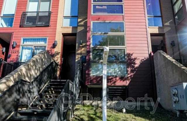 3227 Sherman Ave NW Gallery 3