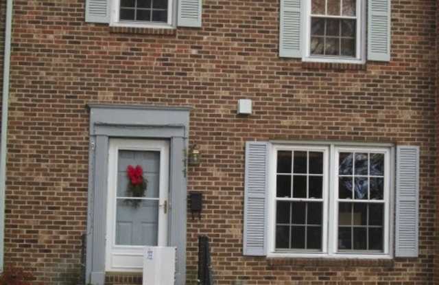 4 Bedroom 2.5 Bath Townhouse photos photos