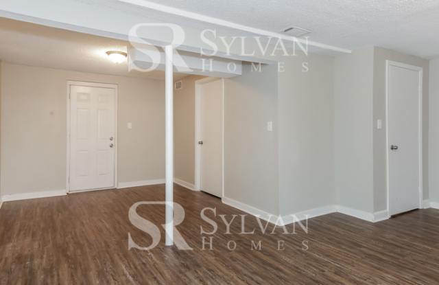 683 Roxbury Drive Gallery 3