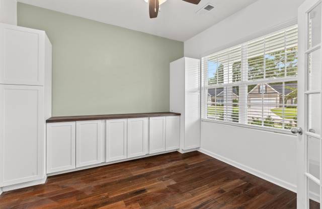 144 Weeping Cypress Drive Gallery 2