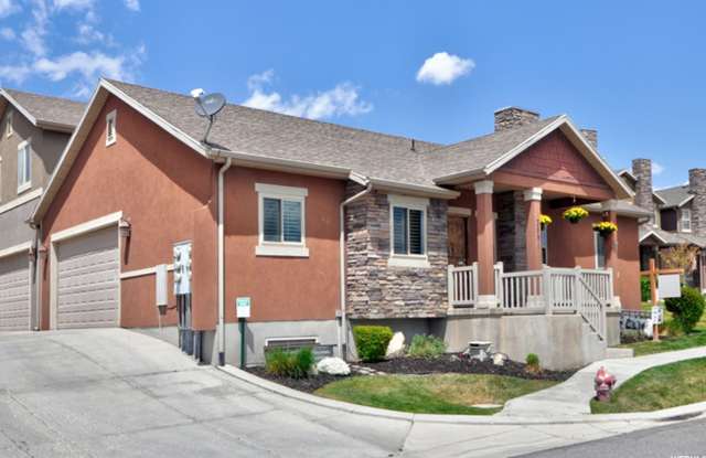 2 Bedroom Basement Unit in Eagle Mountain! Gallery 3