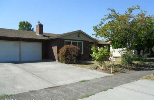 1510 NW 13th Street - 1510 Northwest 13th Street, Corvallis, OR 97330