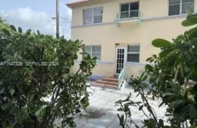 736 13th Street photos photos