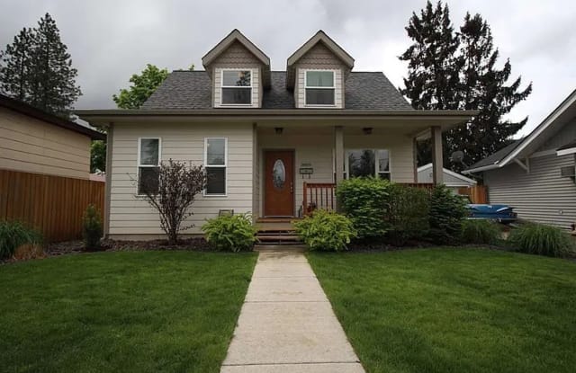3809 W Crown Ave - 3809 West Crown Avenue, Spokane, WA 99205