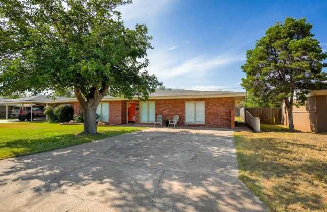 3111 W Louisiana Ave photos photos