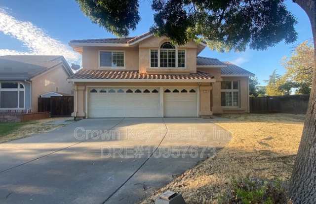 1235 Eagle Street - 1235 Eagle Street, Tracy, CA 95376