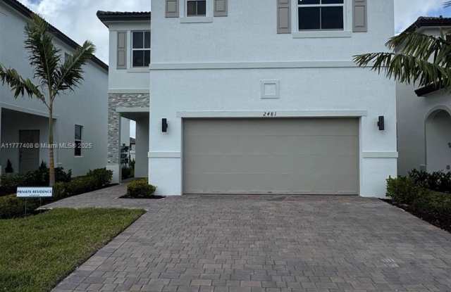 2481 SE 24 Court photos photos
