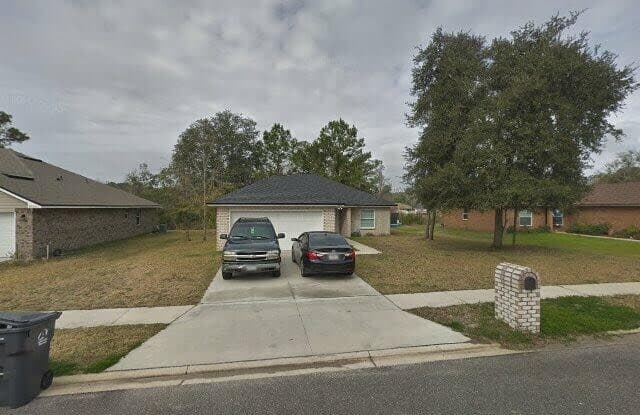 87047 Farnsworth Lane - 87047 Farnsworth Ln, Yulee, FL 32097
