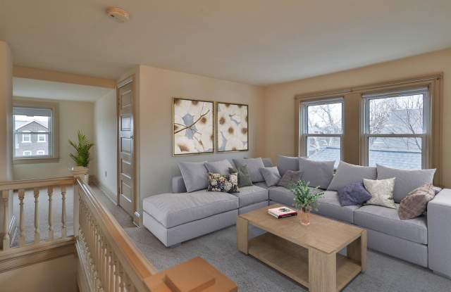 1104 Elm Street photos photos