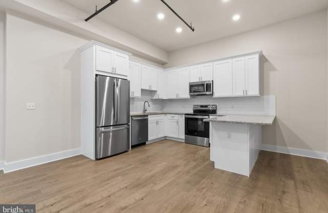 30 W BROAD Street unit: Suite 4 photos photos 30 W BROAD Street unit: Suite 4 photos photos