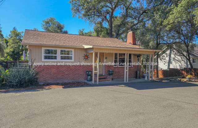 Exquisite Home among the Oak Trees photos photos Exquisite Home among the Oak Trees photos photos