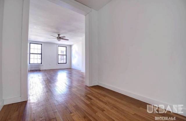 300 Bleecker Street - 300 Bleecker Street, New York City, NY 10014