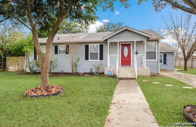 152 CHEVY CHASE DR - 152 Chevy Chase Drive, San Antonio, TX 78209