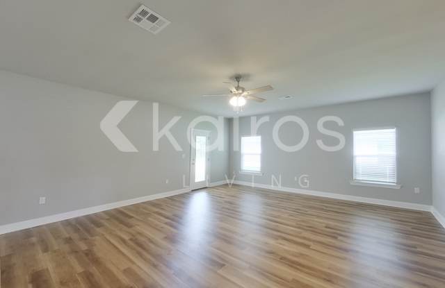 13730 Willowmore Dr Gallery 3