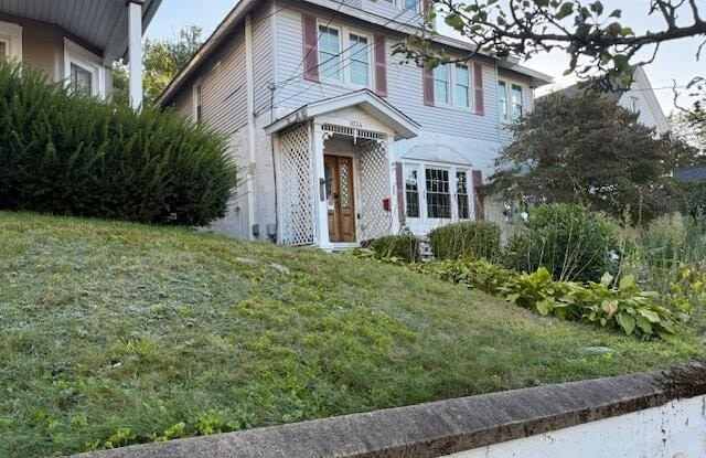 1034 Fairfield Street photos photos