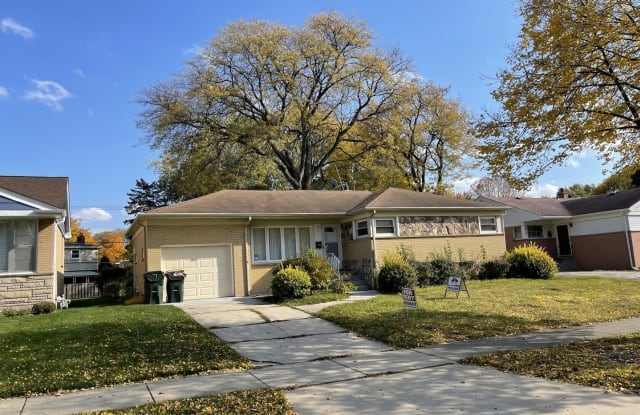 307 N Yale Avenue - 307 North Yale Avenue, Arlington Heights, IL 60005