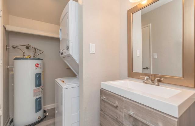 Avion on Glendale photos photos