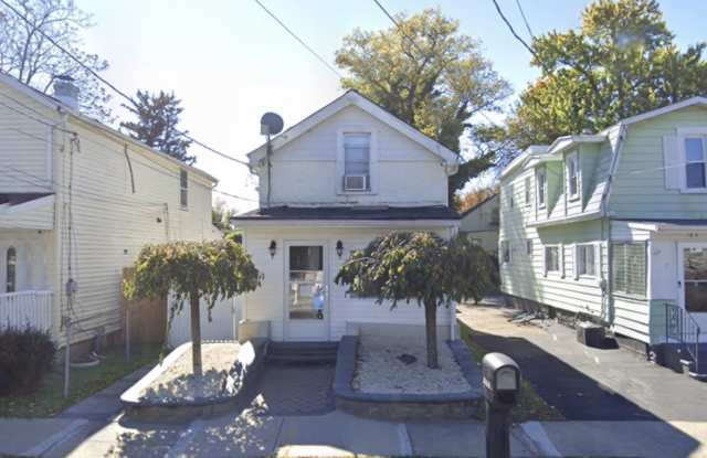 191 Parkinson Avenue photos photos