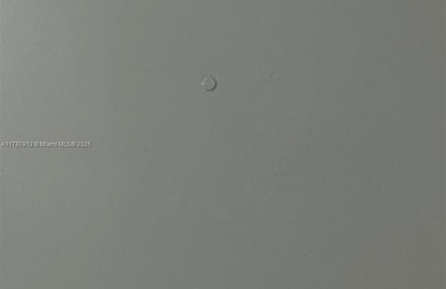 1825 S Ocean photos photos