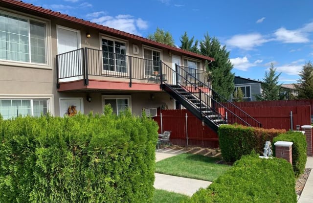 526 S 40th Ave photos photos