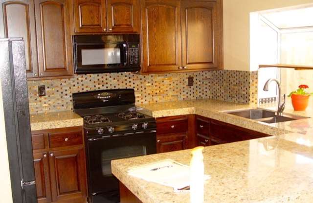 15649 Altamira Drive Gallery 2