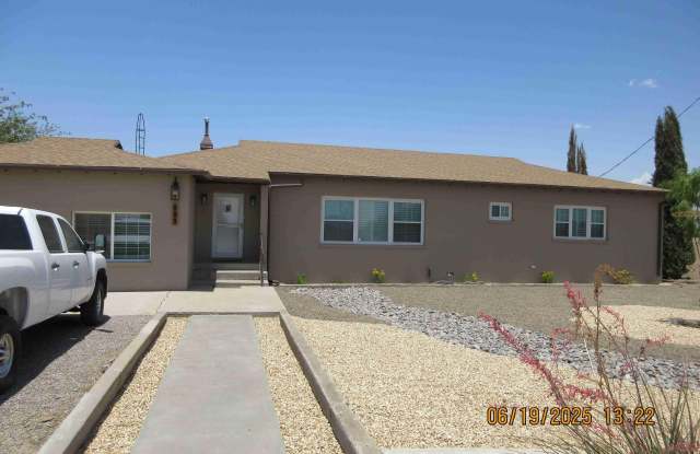 895 GATO Road photos photos