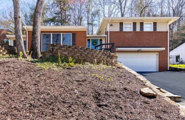 3132 Stoneridge RD SW - 3132 Stoneridge Road Southwest, Roanoke, VA 24014