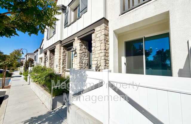 41974 Emelia St. Gallery 3