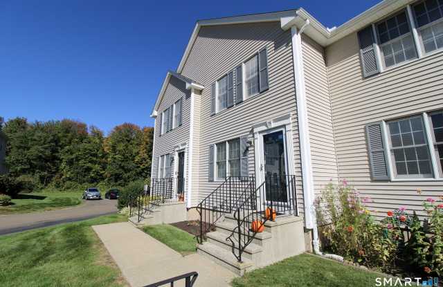 75 White Tail Lane Gallery 2