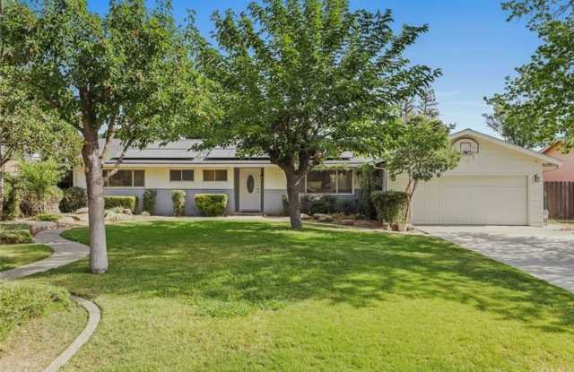 2143 Olive Ave, Merced photos photos