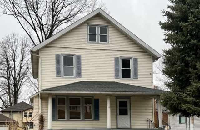 Very spacious 3 bedroom home for rent - Canton NW photos photos