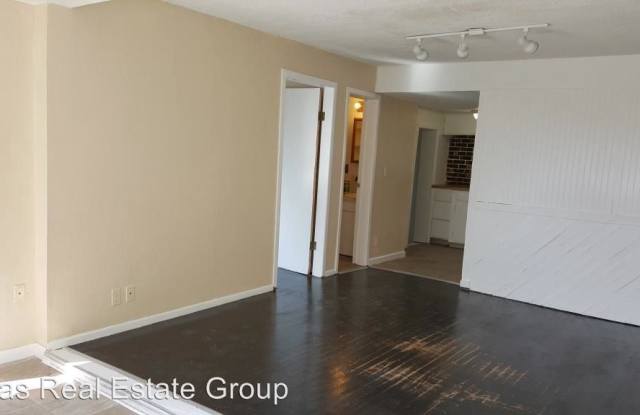 1537 Ulster Street Gallery 3