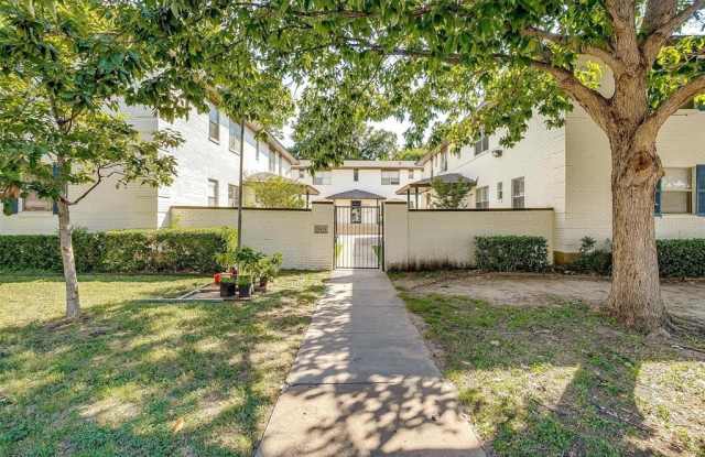 3419 S University Drive - 3419 South University Drive, Fort Worth, TX 76109
