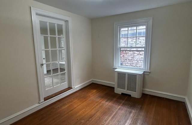 237 HAVERFORD Avenue Gallery 3