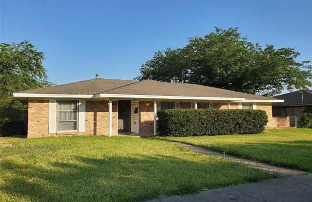 1401 Mount Vernon Drive - 1401 Mount Vernon Drive, Mesquite, TX 75149