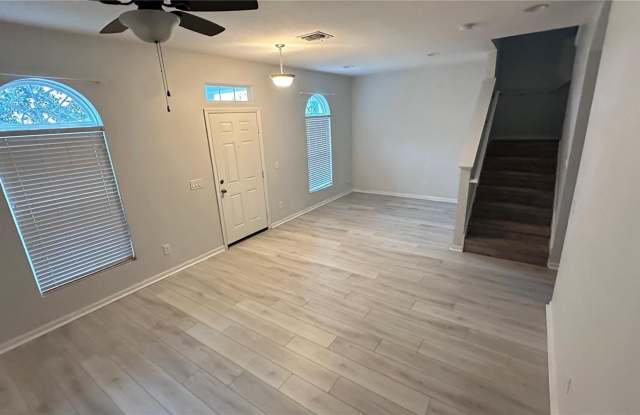 552 JUNIPER SPRINGS Drive Gallery 4