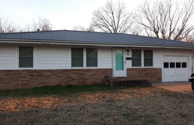 1101 East 4th Avenue photos photos