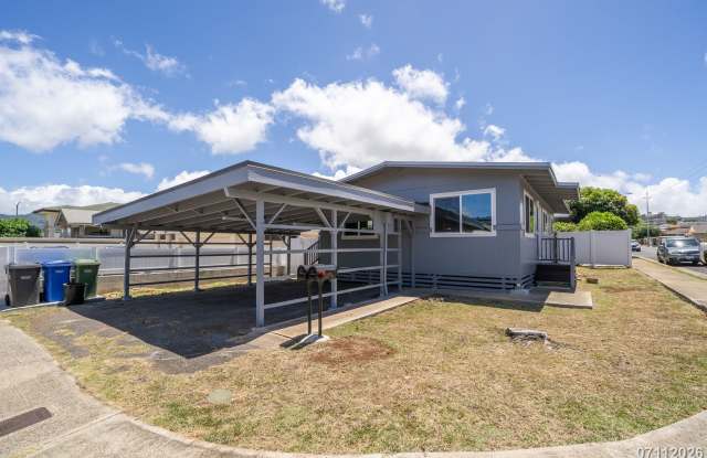 $3,800 / 3br - Newly Renovated 3 bed 1 bath home in Kapahulu photos photos